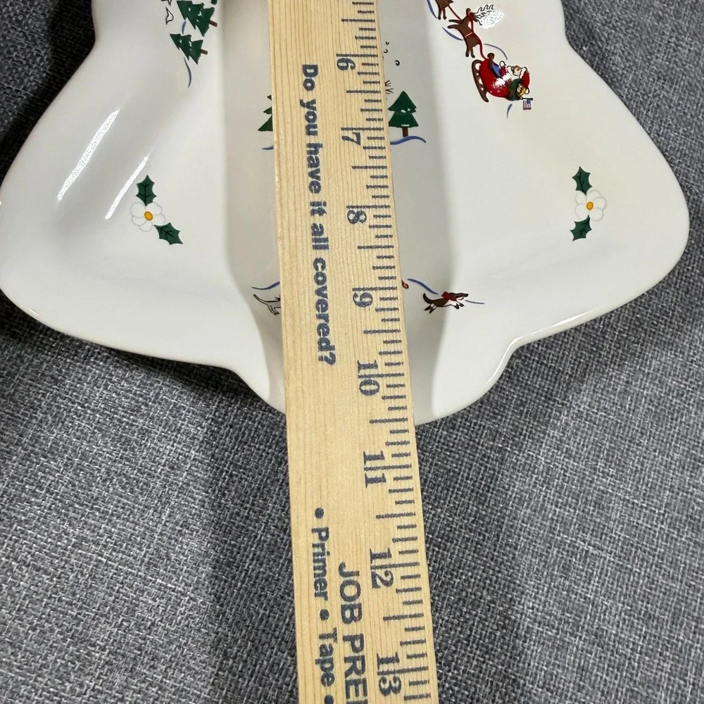 VTG Pfaltzgraff Snow Village Christmas Tree Plate Dish Snowman Santa Reindeer